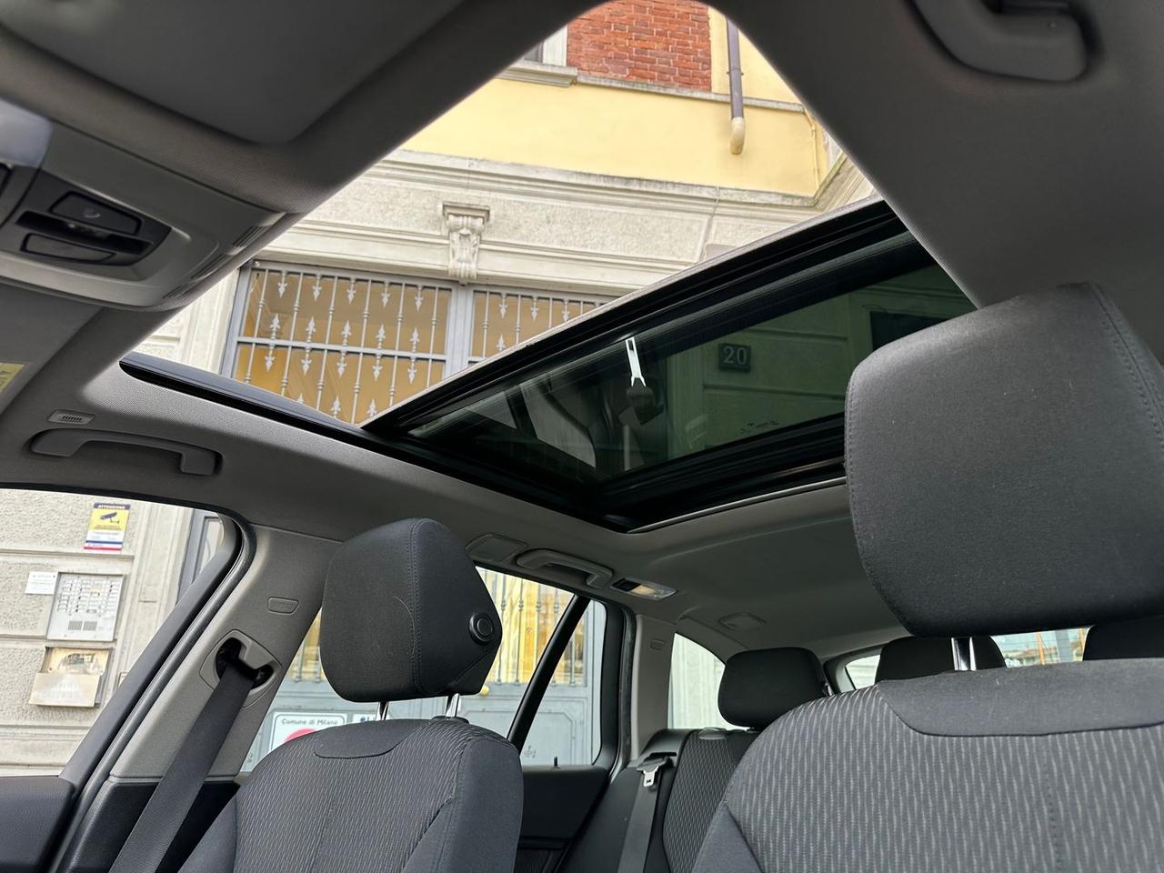 Bmw 320 Toruring Business Advantage 320 d #10348