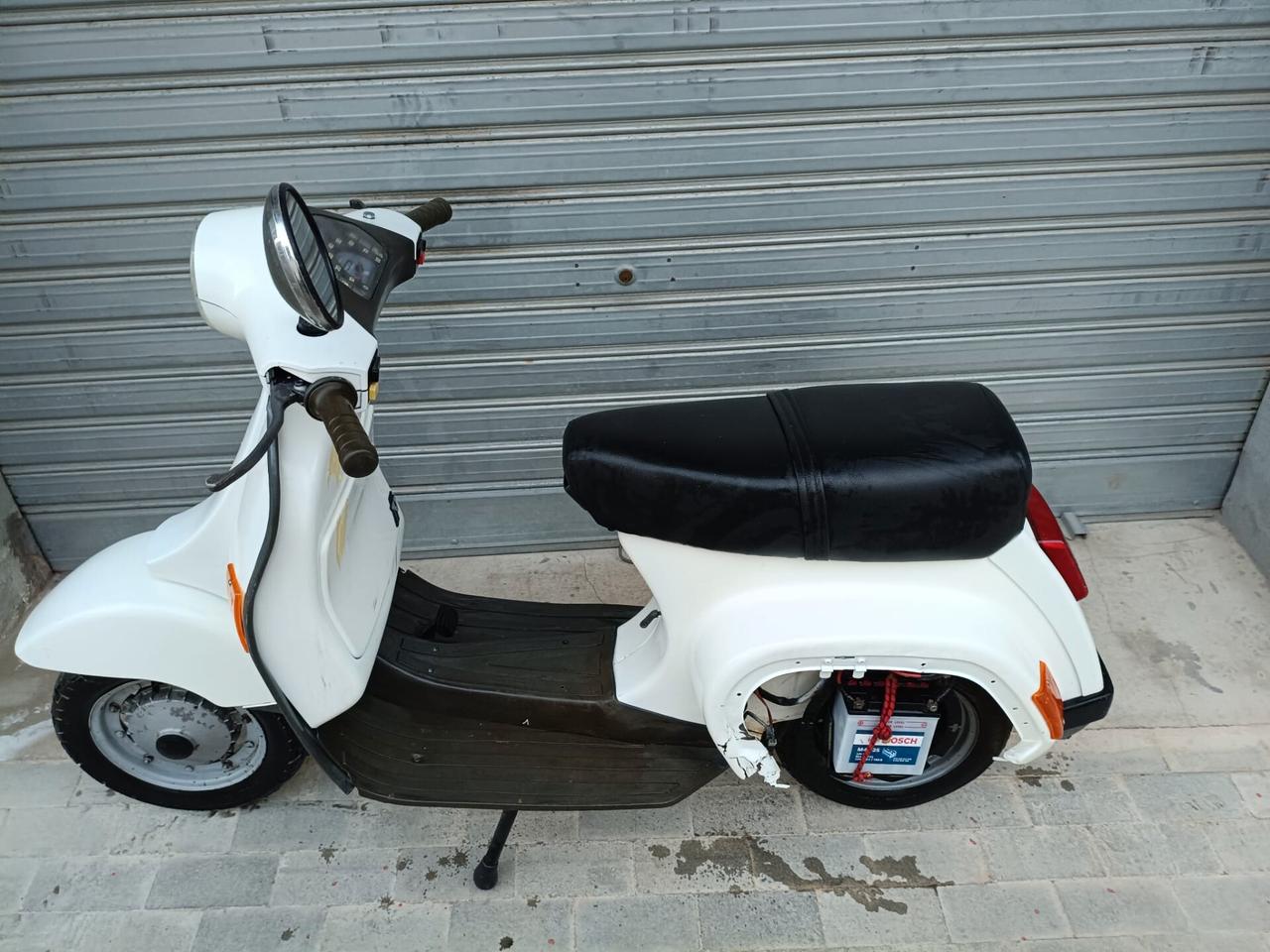 Piaggio Vespa 50 HP V