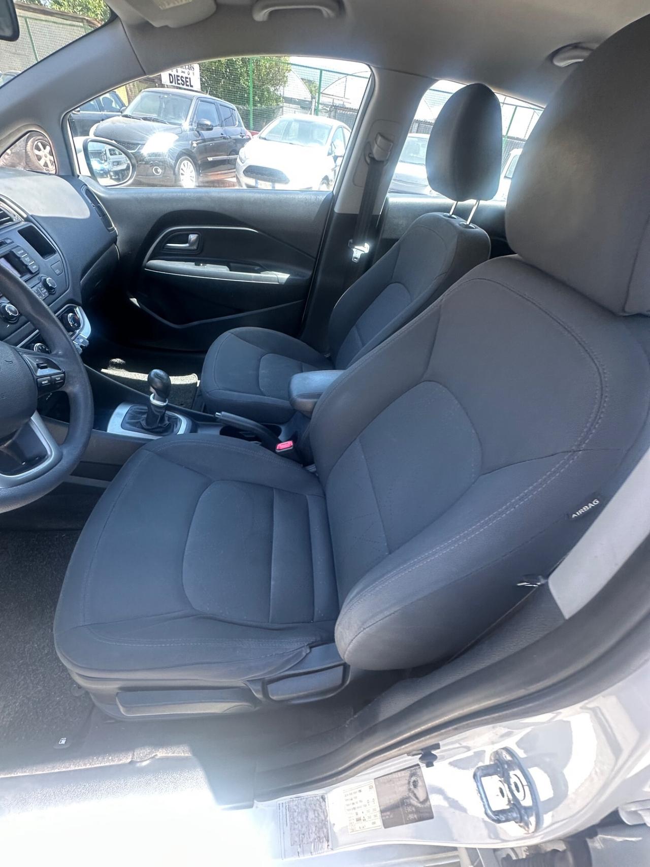 Kia Rio 1.4 CRDi WGT 5p. EX