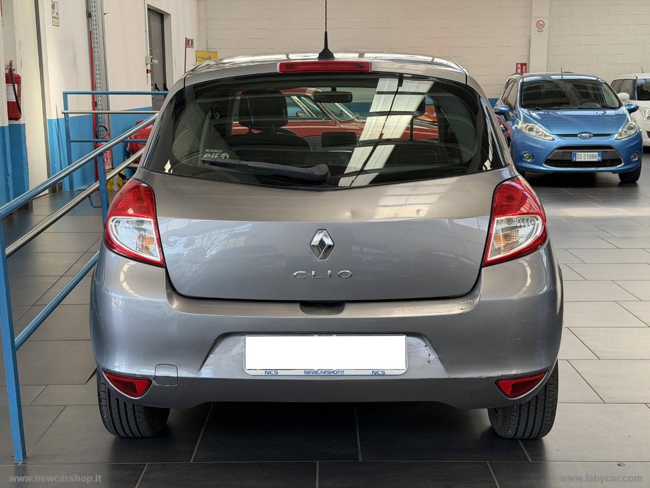 RENAULT Clio 1.2 5p. Luxe NEOPATENTATI
