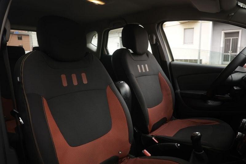 Renault Captur Renault Captur 1.5 dCi 90cv EDC Energy R-Link 66KW ANNO 2013
