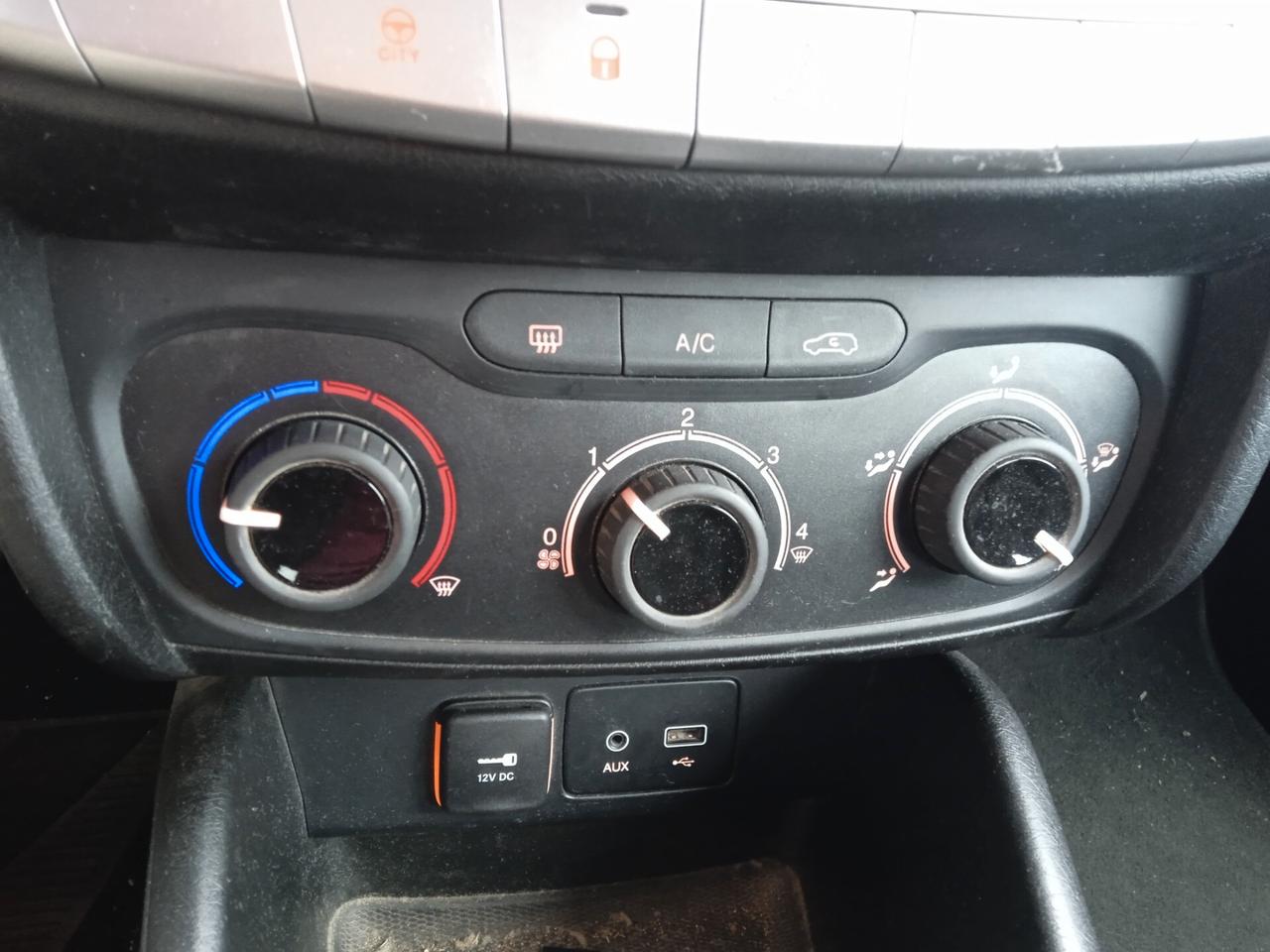 Fiat Tipo LOUNGE VOLANTE MULTIFUNZIONI SENS PARK POSTERIORI CERCHI IN LEGA ADATTA X NEOPATENTETI
