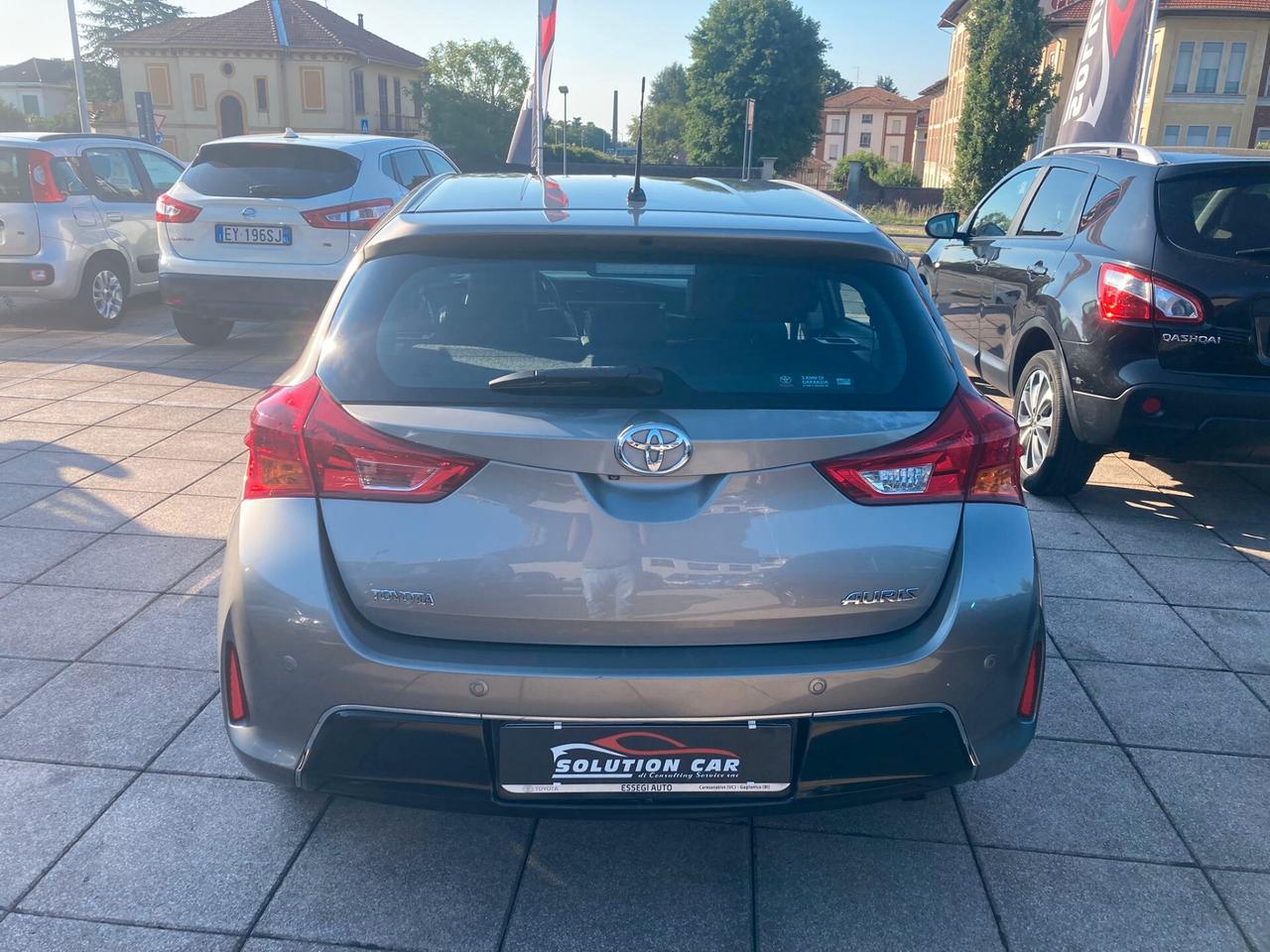 Toyota Auris 1.4 D-4D Lounge