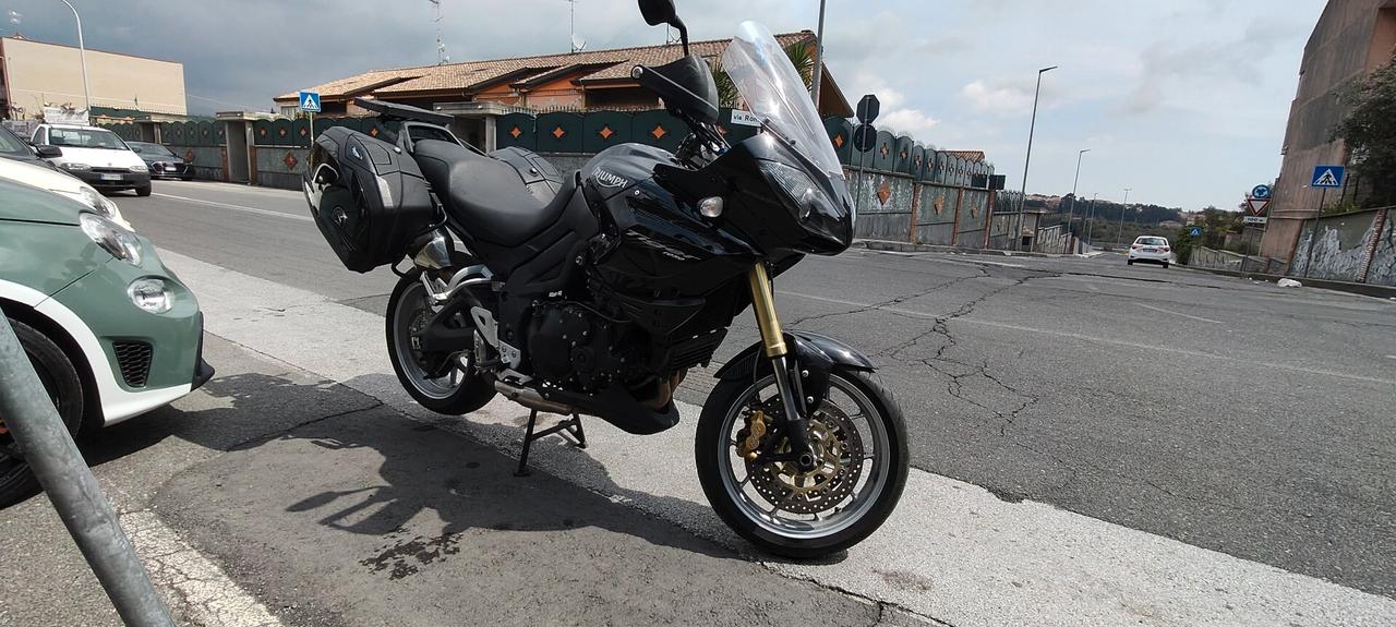 Triumph Tiger 1050 Sportivo