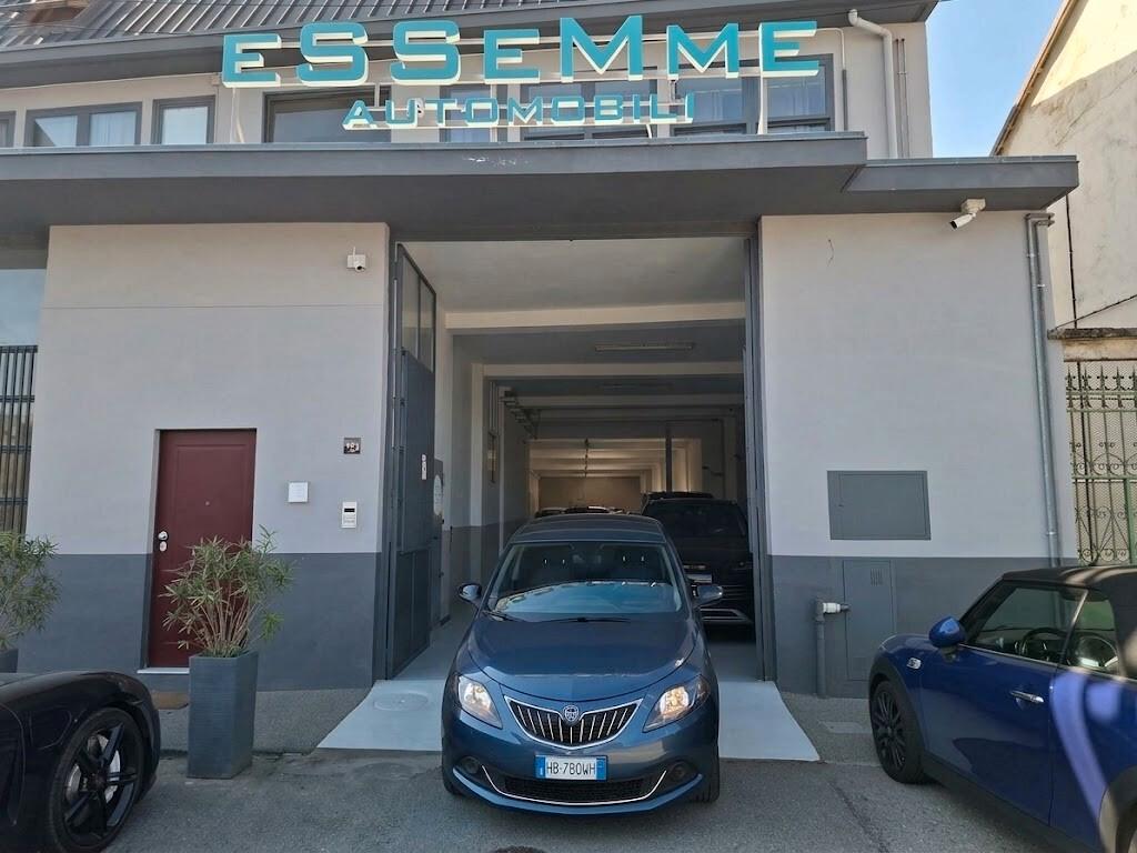 Lancia Ypsilon 1.0 FireFly 5 porte S&S Hybrid Silver - Vettura aziendale, unico proprietario.