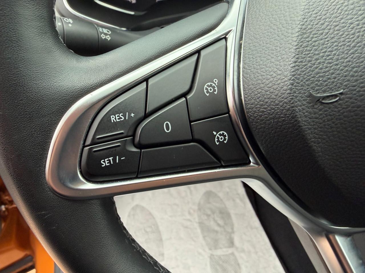 Renault Captur 1.0 TCE 100 cv. INTENS