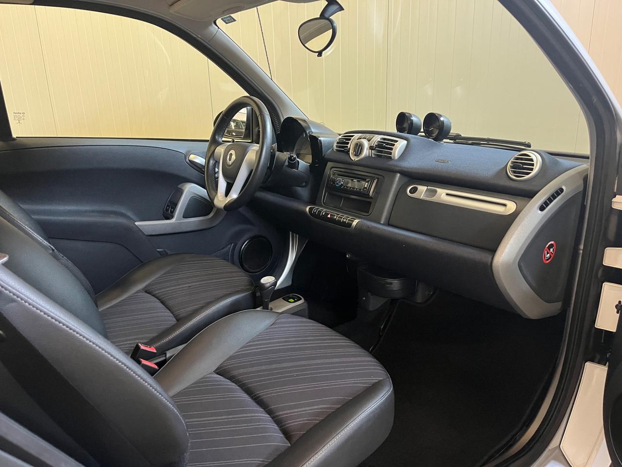 Smart ForTwo 1000 52 kW MHD coupè Urbanrunner