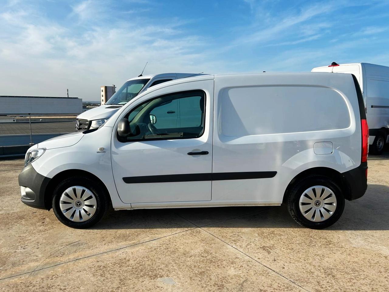 Mercedes Benz Citan 111 cdi Long 3 posti