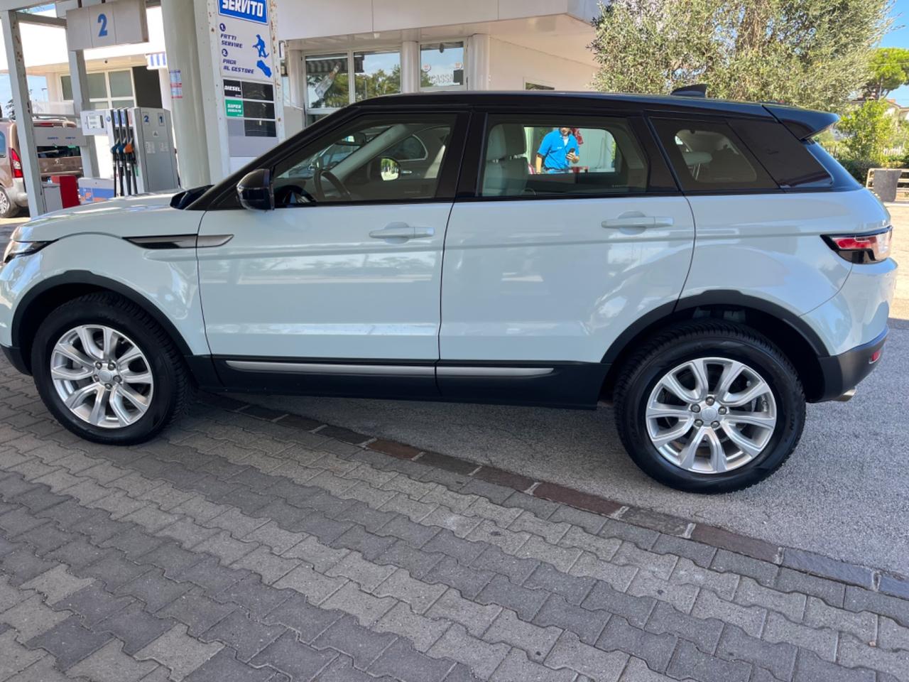 Land Rover Range Evoque 2.0 TD4 150 CV 5p. HSE