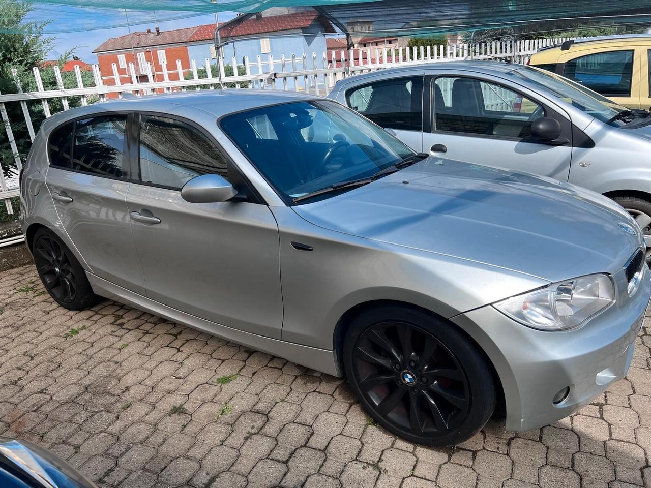 Bmw 118 118d cat 5 porte Futura