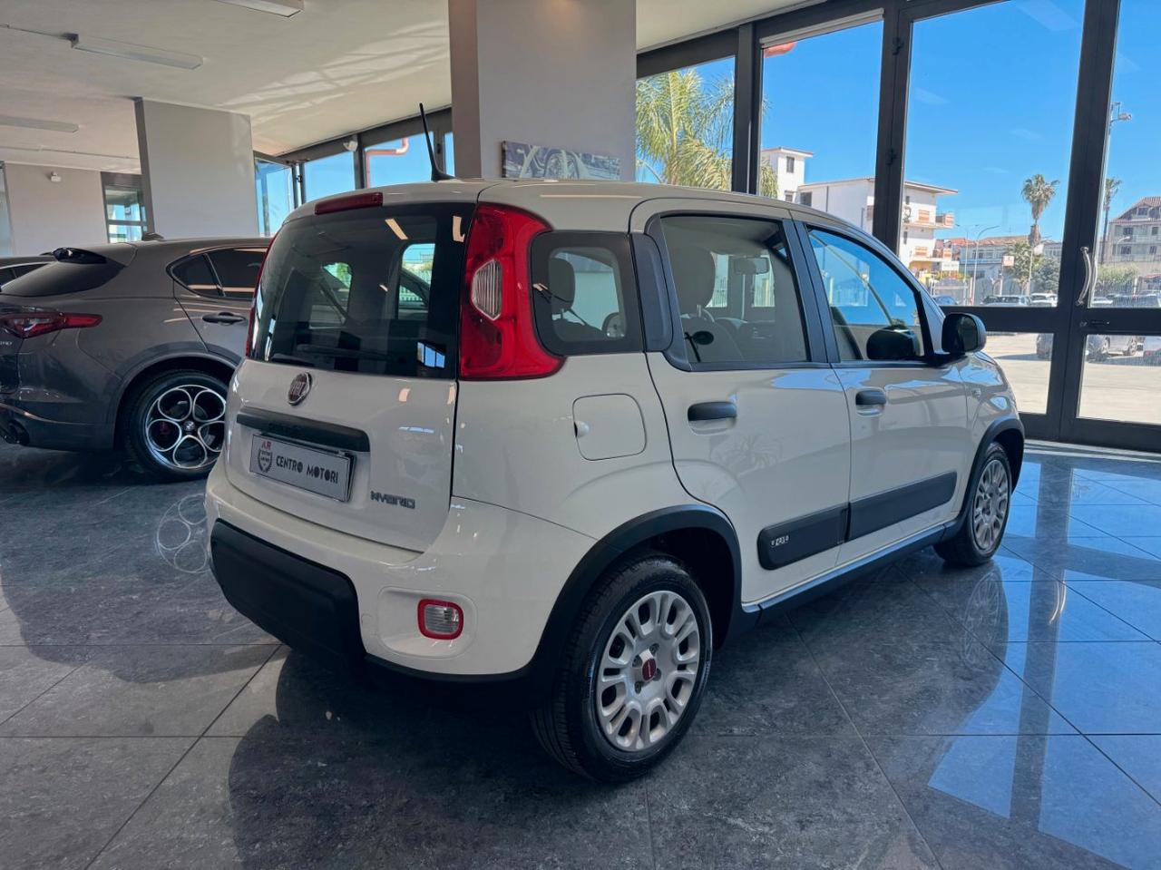 Fiat Panda 1.0 firefly hybrid City Life Soli 30000 Km