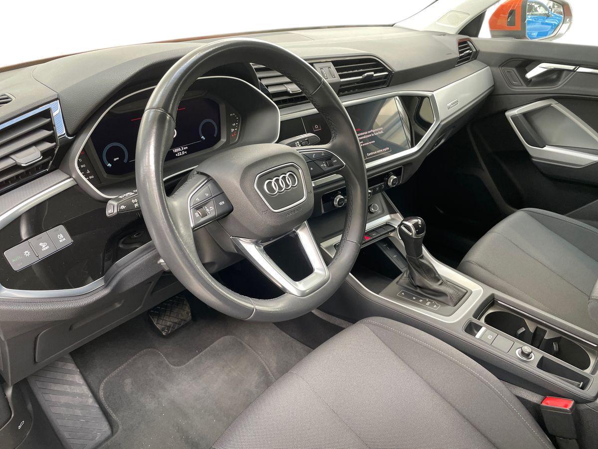 AUDI Q3 I 2019 Sportback - Q3 Sportback 35 2.0 tdi Business Plus s-tronic
