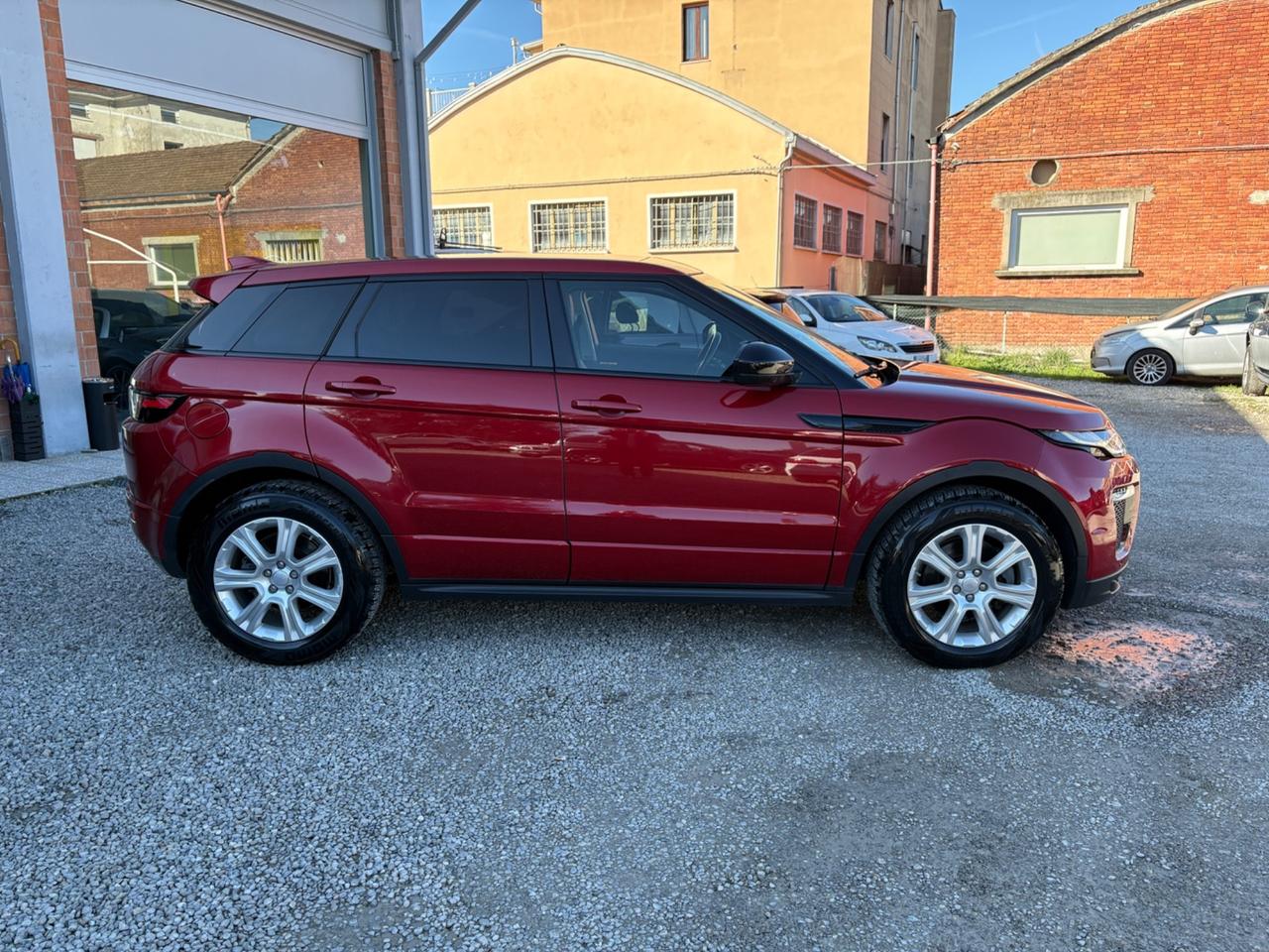 L.R Range Evoque 2.0 TD4 HSE Dynamic -Perfetto