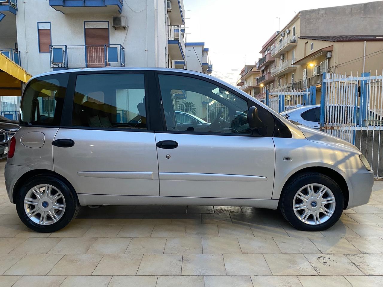 Fiat Multipla 1.9 MJT Emotion
