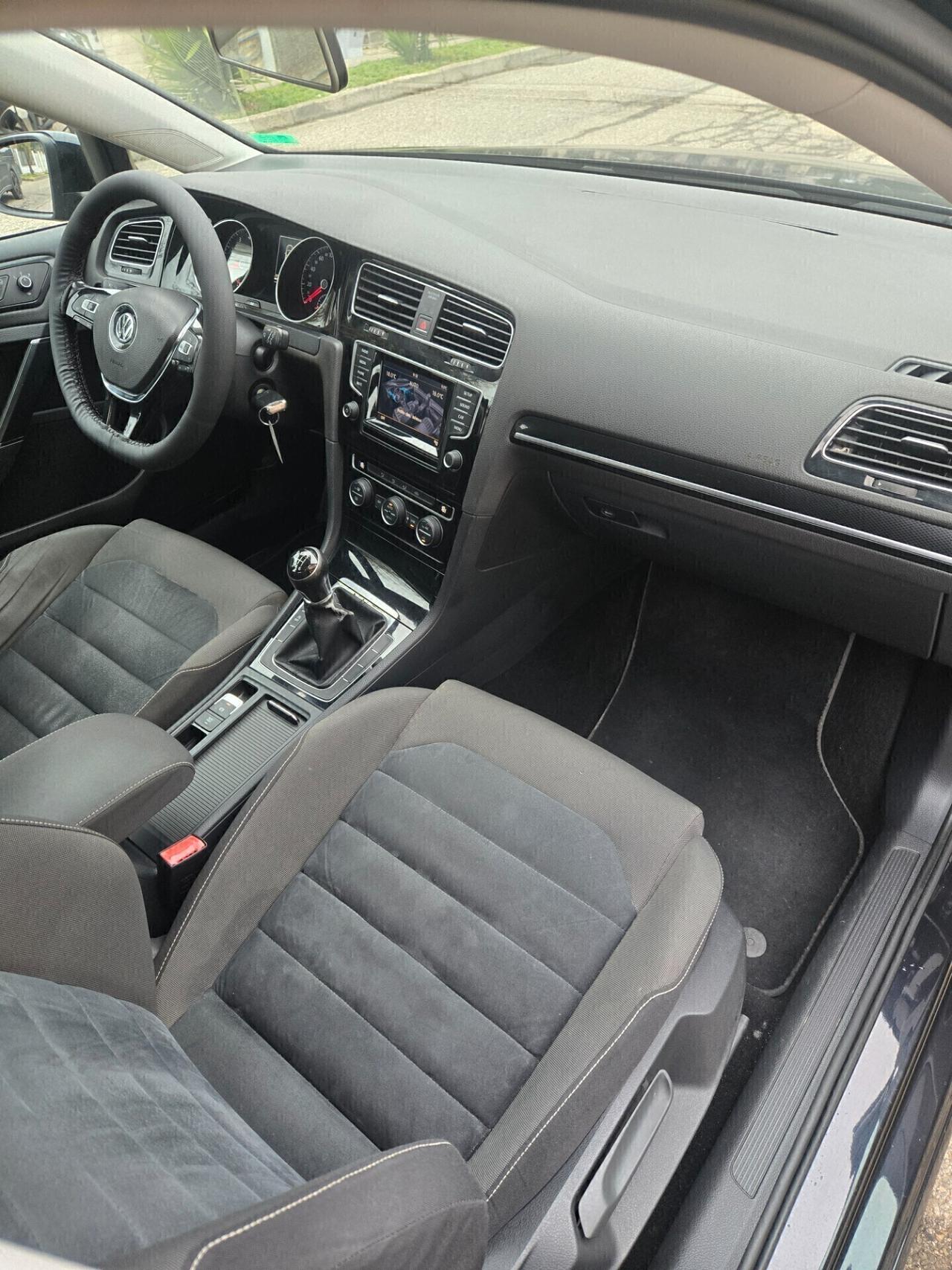 Volkswagen Golf Business 1.4 TGI 5p. Highline BlueMotion