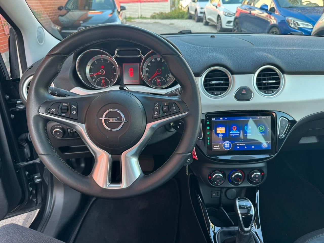 Opel Adam 1.4 87 CV Glam