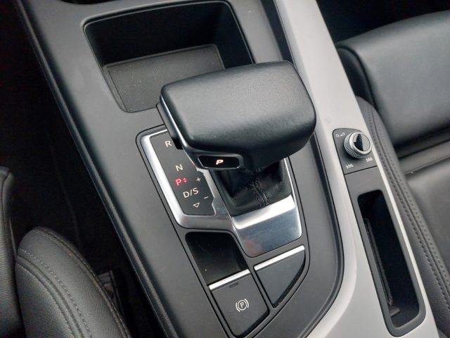 AUDI A4 Avant 40 hybrid TDI quattro S tronic Business Adv.