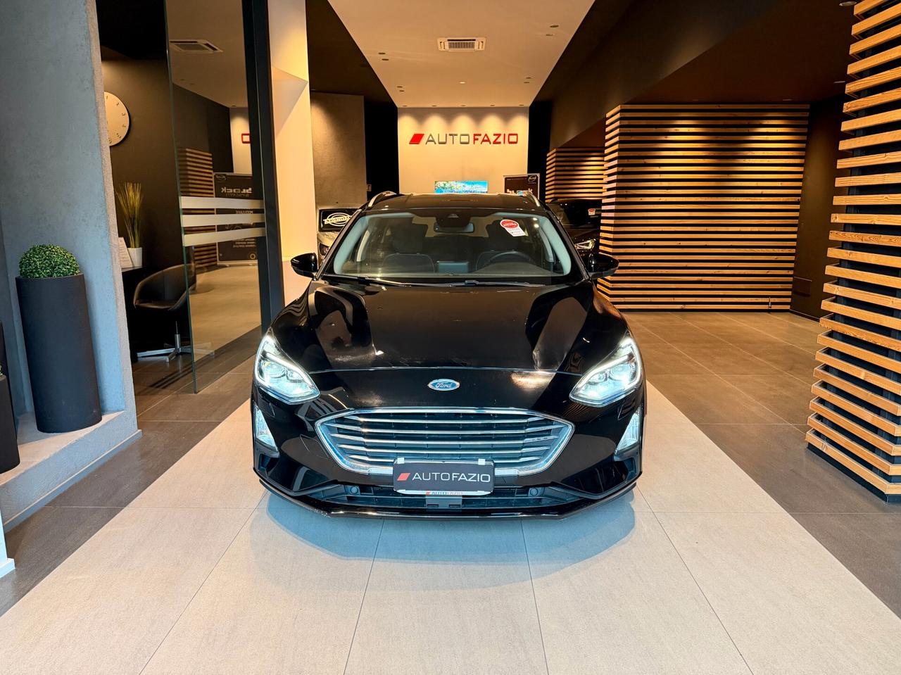 Ford Focus 1.5 EcoBlue 120 CV automatico SW Business Co-Pilot