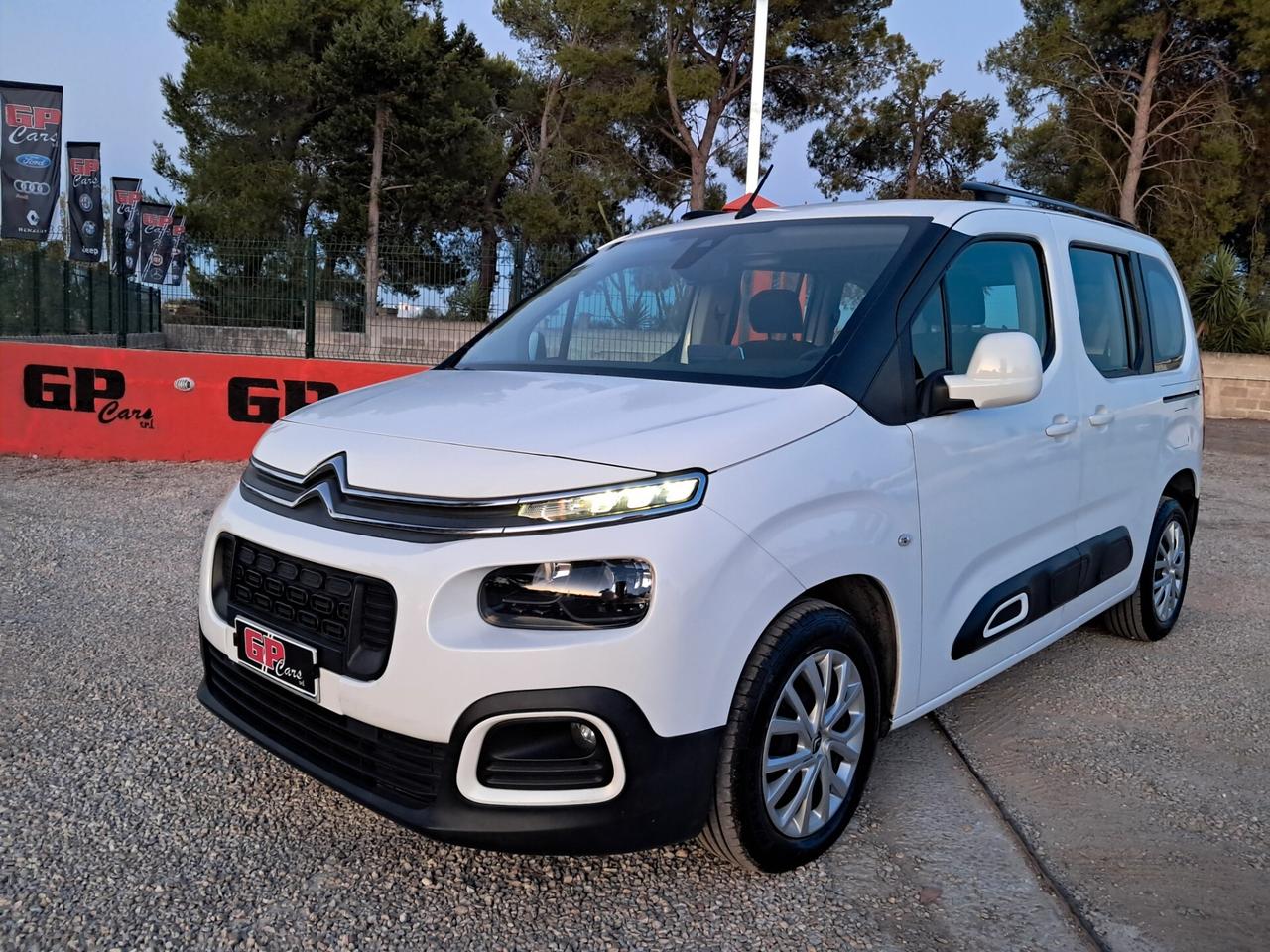 Citroen Berlingo BlueHDi 100 M Feel *CRUISE-LED*