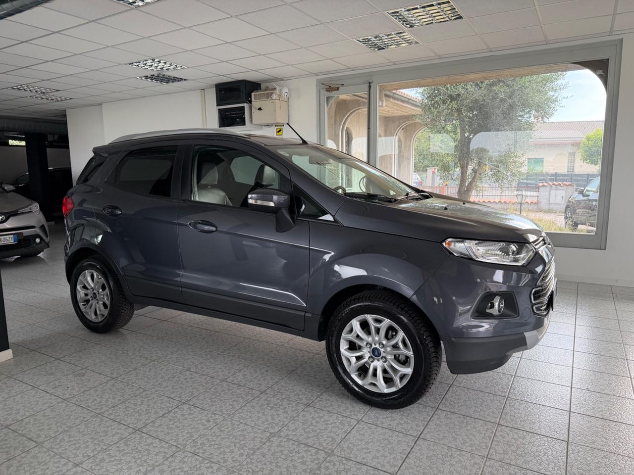 Ford EcoSport 1.5 110 CV Powershift Titanium