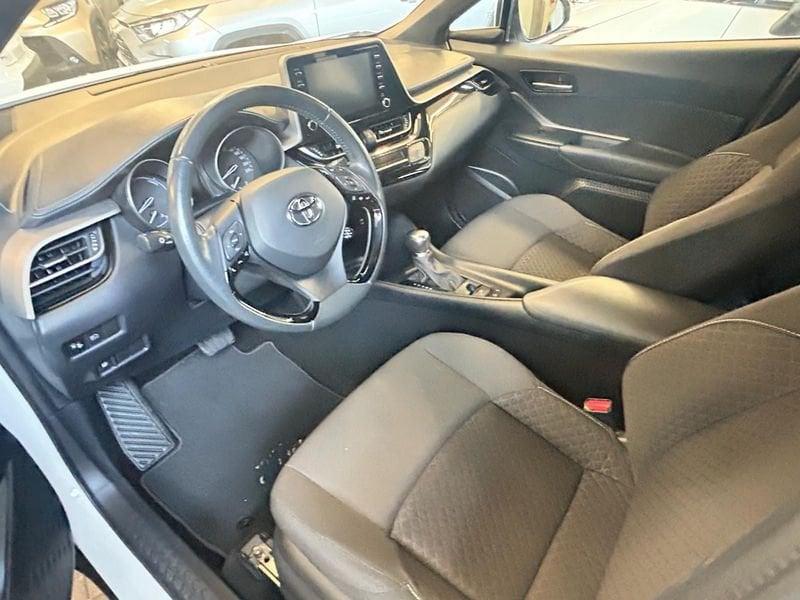 Toyota C-HR Hybrid 1.8H 122cv E-CVT Active