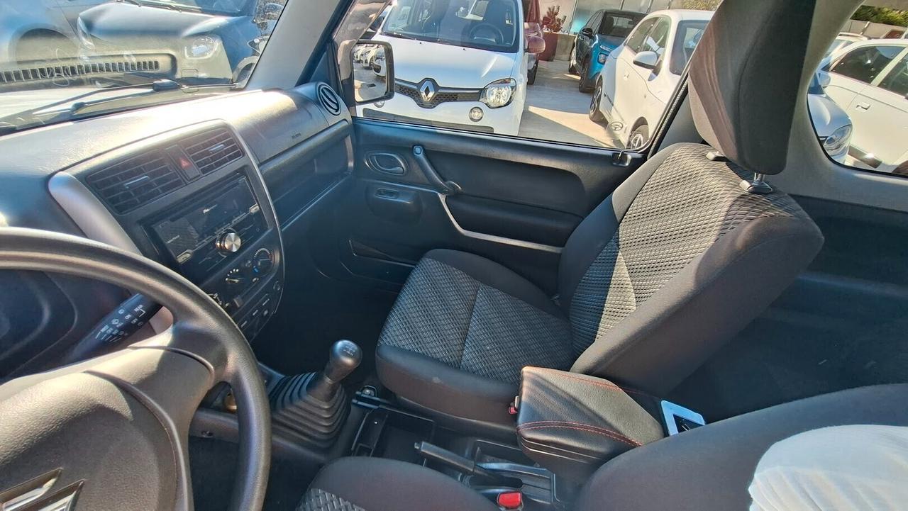 Suzuki Jimny GPL 1.3 4WD Evolution Plus
