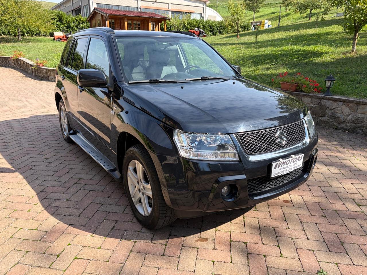 Suzuki Grand Vitara 1.9 DDiS 129 CV 5 porte Executive