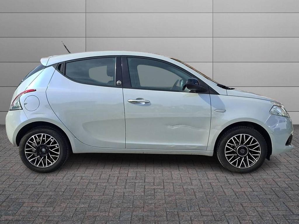 Lancia Ypsilon 5 Porte 1.2 Ecochic Gold
