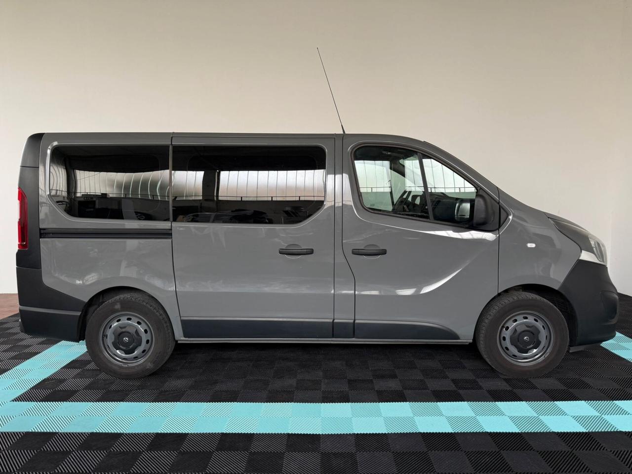 Opel Vivaro 27 1.6 BiTurbo S&S PC-TN Combi 9 posti