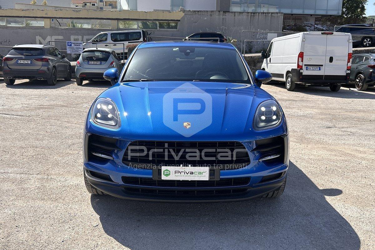 PORSCHE Macan 2.0