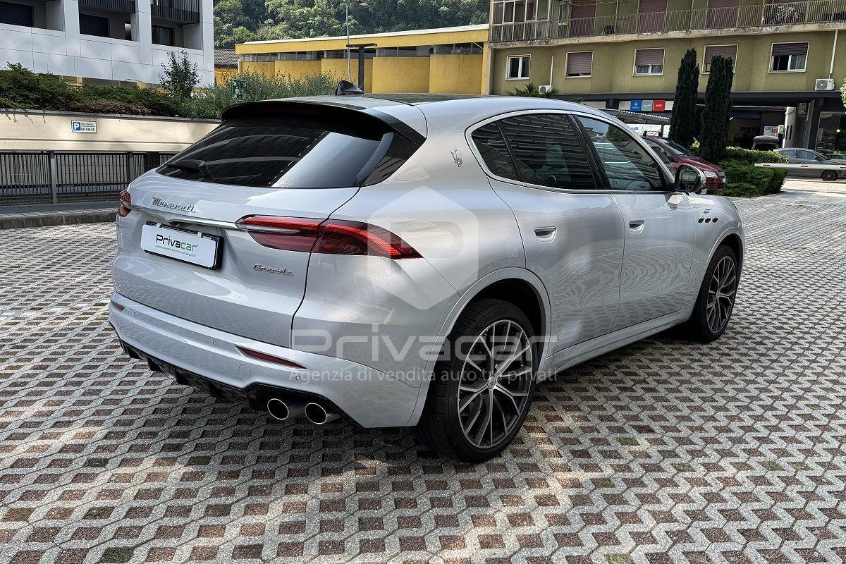 MASERATI Grecale MHEV 300 CV AWD GT