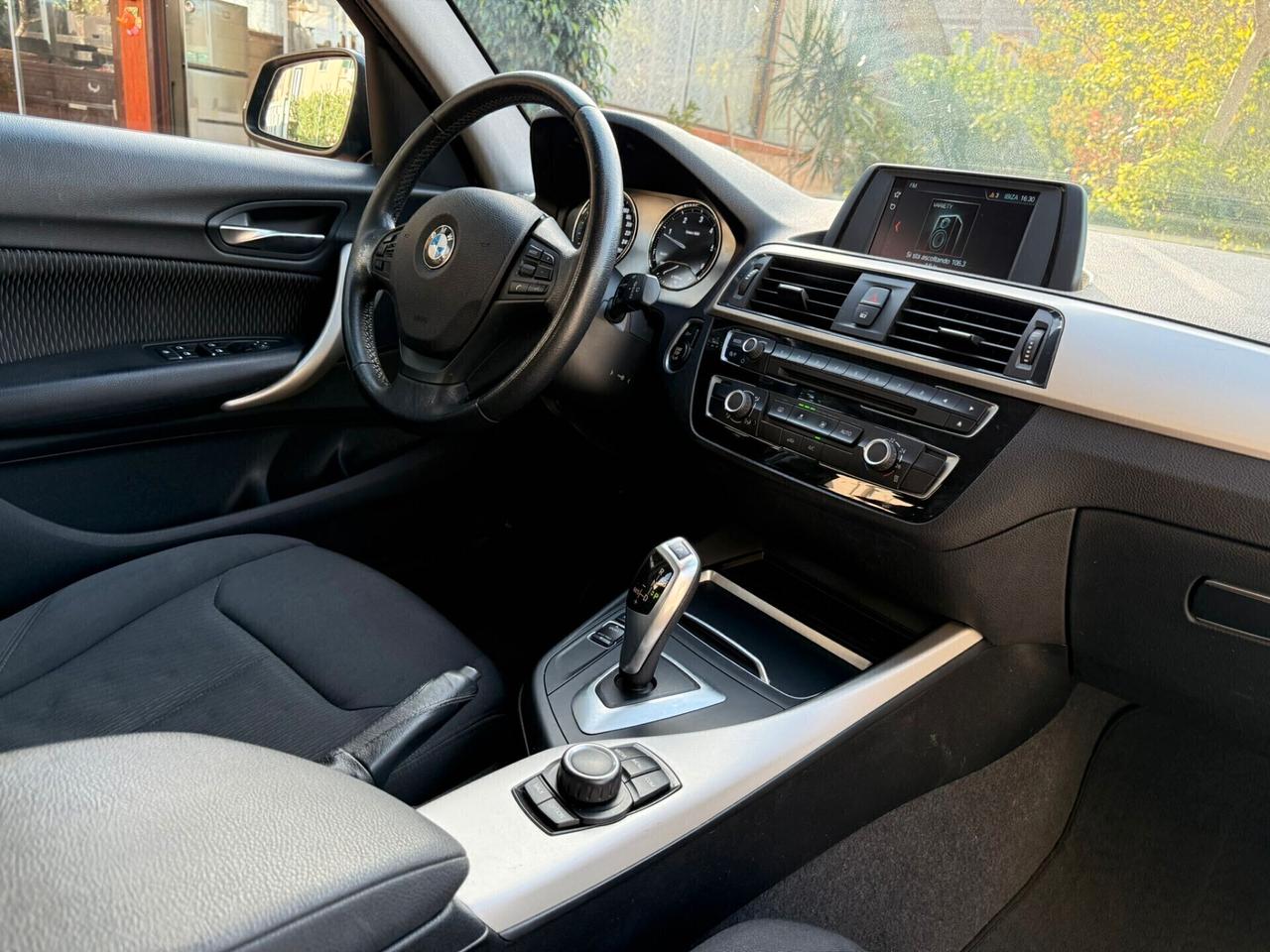 Bmw 118d 5p. Advantage cambio aut.