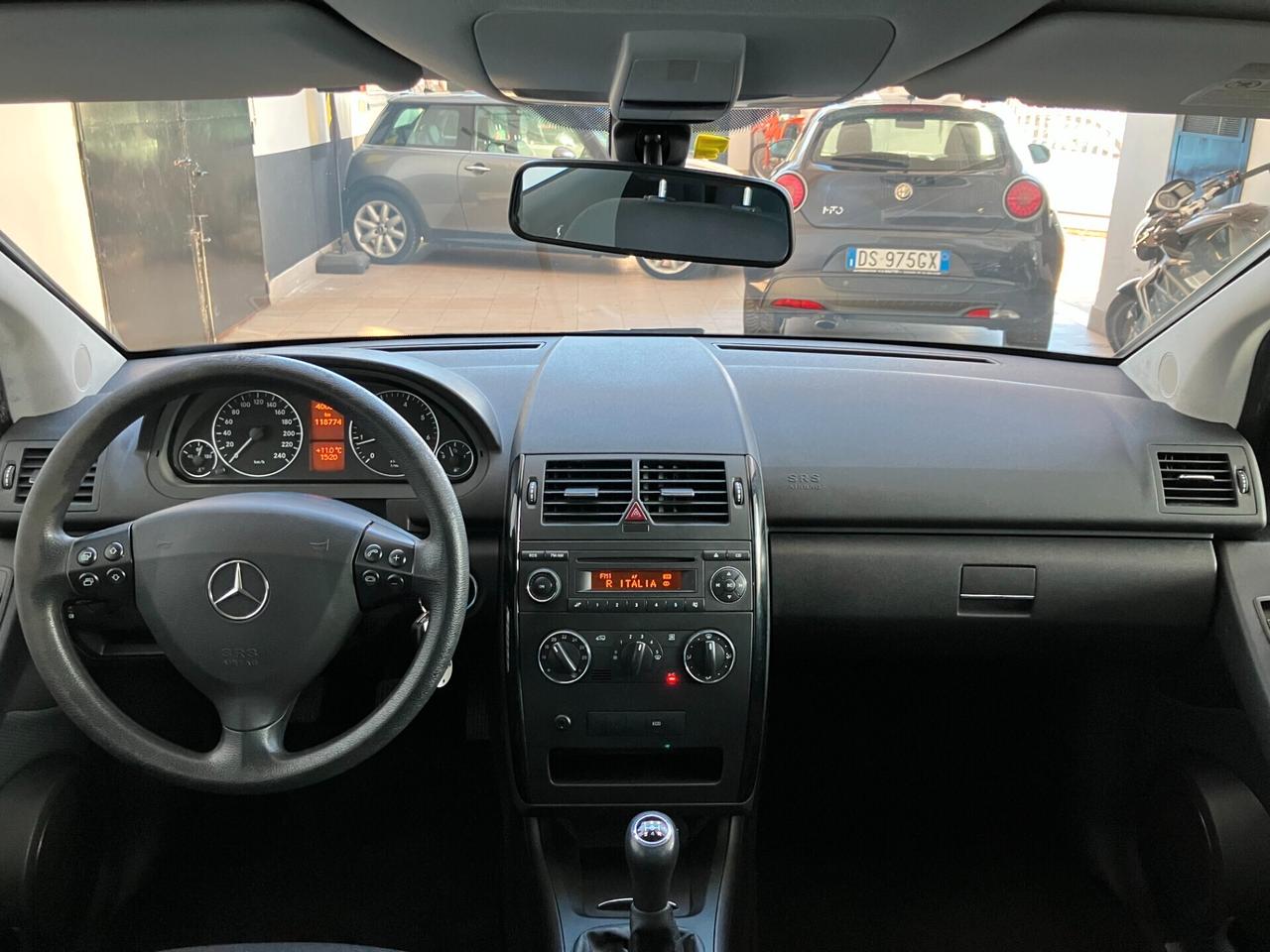 Mercedes-benz A 160 NEOPATENTATI EURO 5 NAVI/BLUE-TOOTH