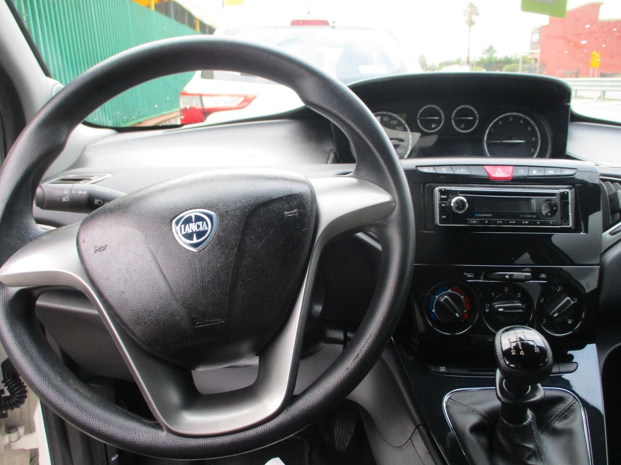 Lancia Ypsilon 1.2 ECOCHIC GPL DI SERIE ELEFANTINO