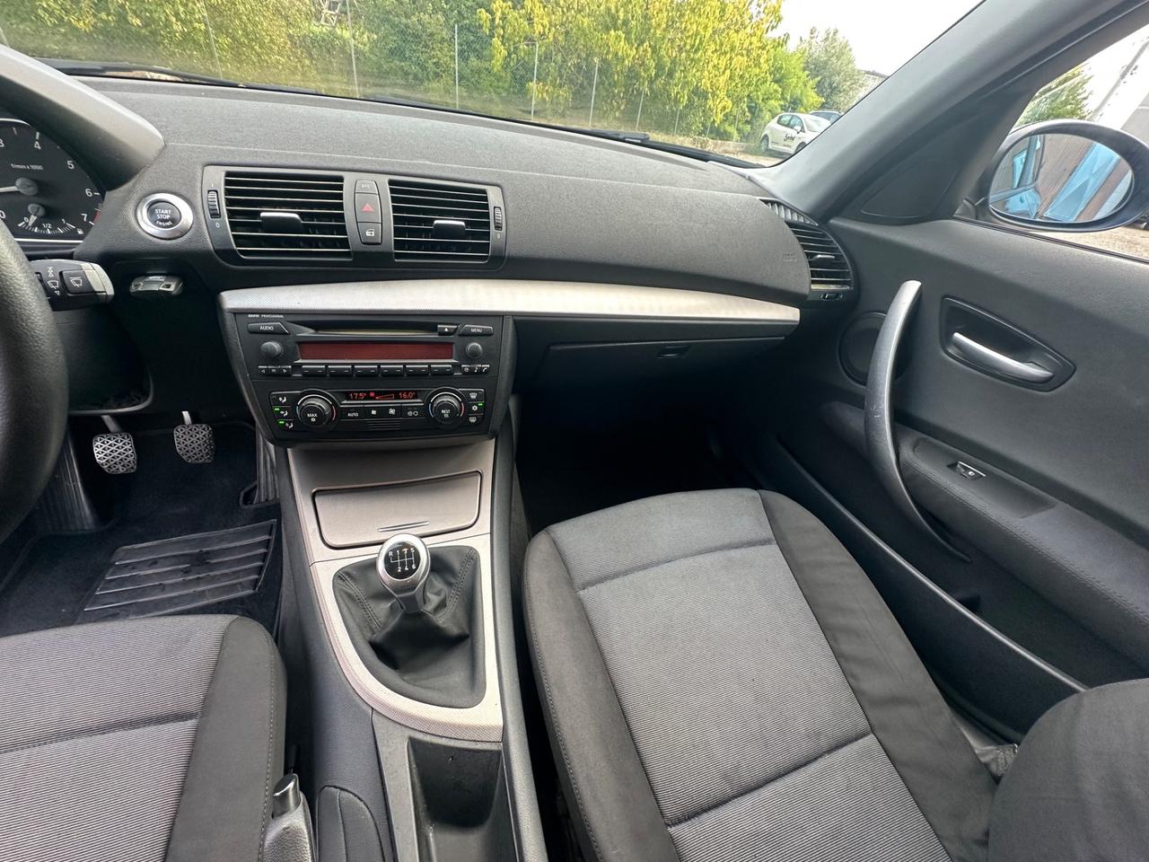 Bmw 116 116i cat 5 porte Futura Neopatentati