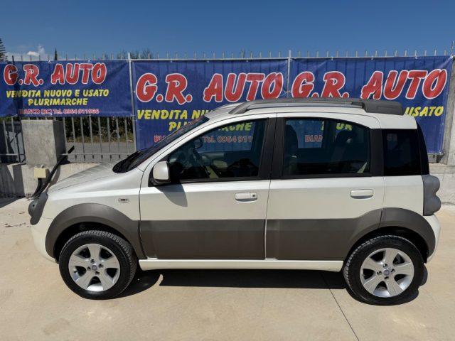 FIAT Panda 1.3 MJT 4x4 Cross