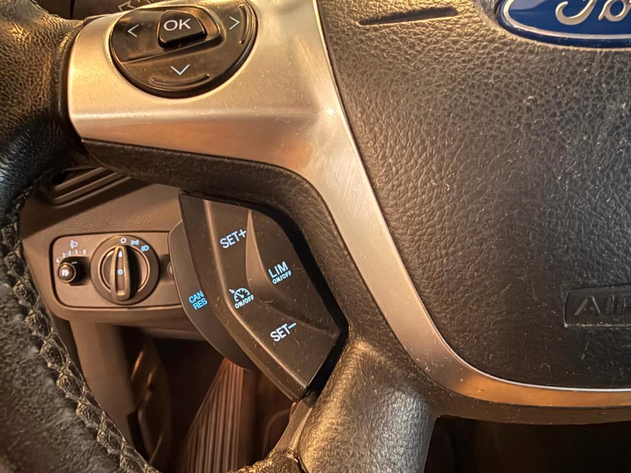 Ford Kuga 2.0 TDCI 120 CV 2WD