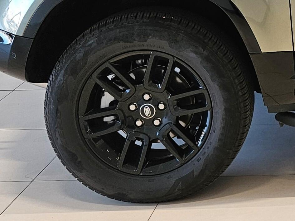 Land Rover Defender 90 3.0D I6 200 CV AWD Auto X-Dynamic SE