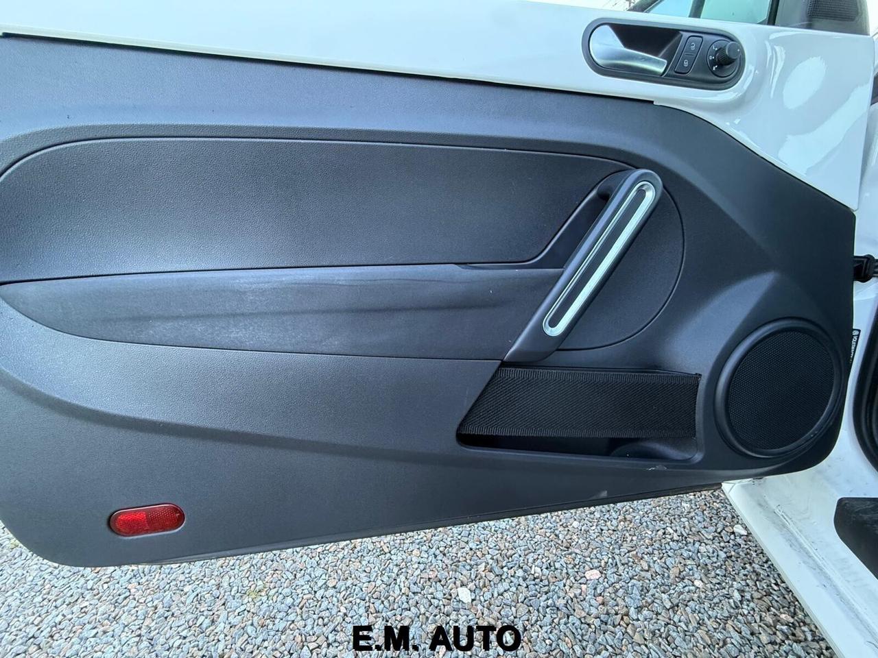 Volkswagen Maggiolino 1.6 TDI Design