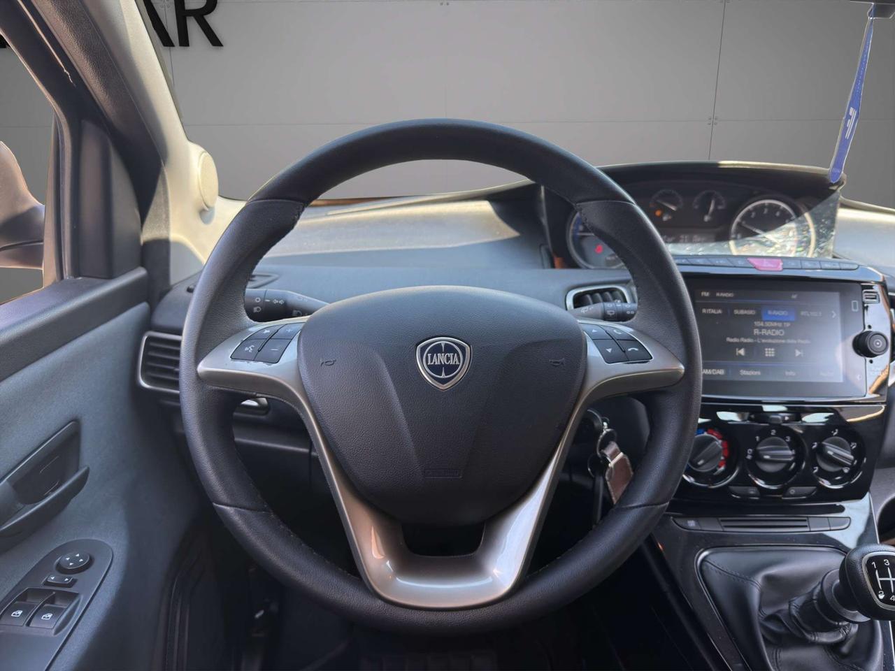 Lancia Ypsilon Ypsilon 1.0 Firefly Hybrid Gold