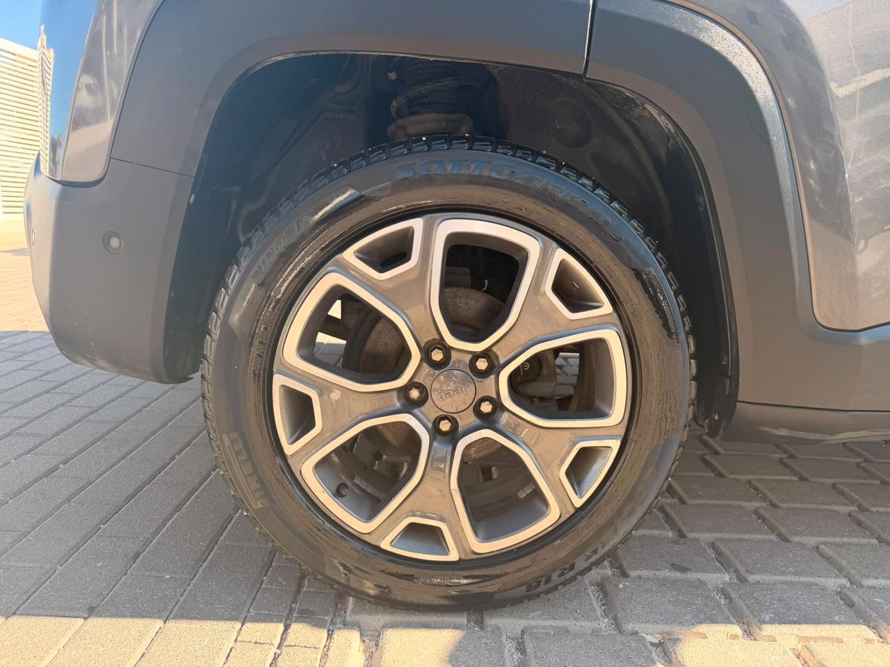 Jeep Renegade 1.6 Mjt DDCT 120 CV Business