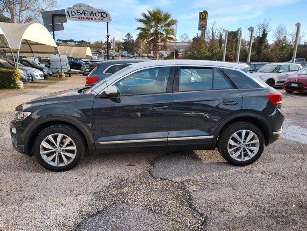 Volkswagen T-Roc 2.0 TDI SCR 150 CV DSG Business BlueMotion Technology