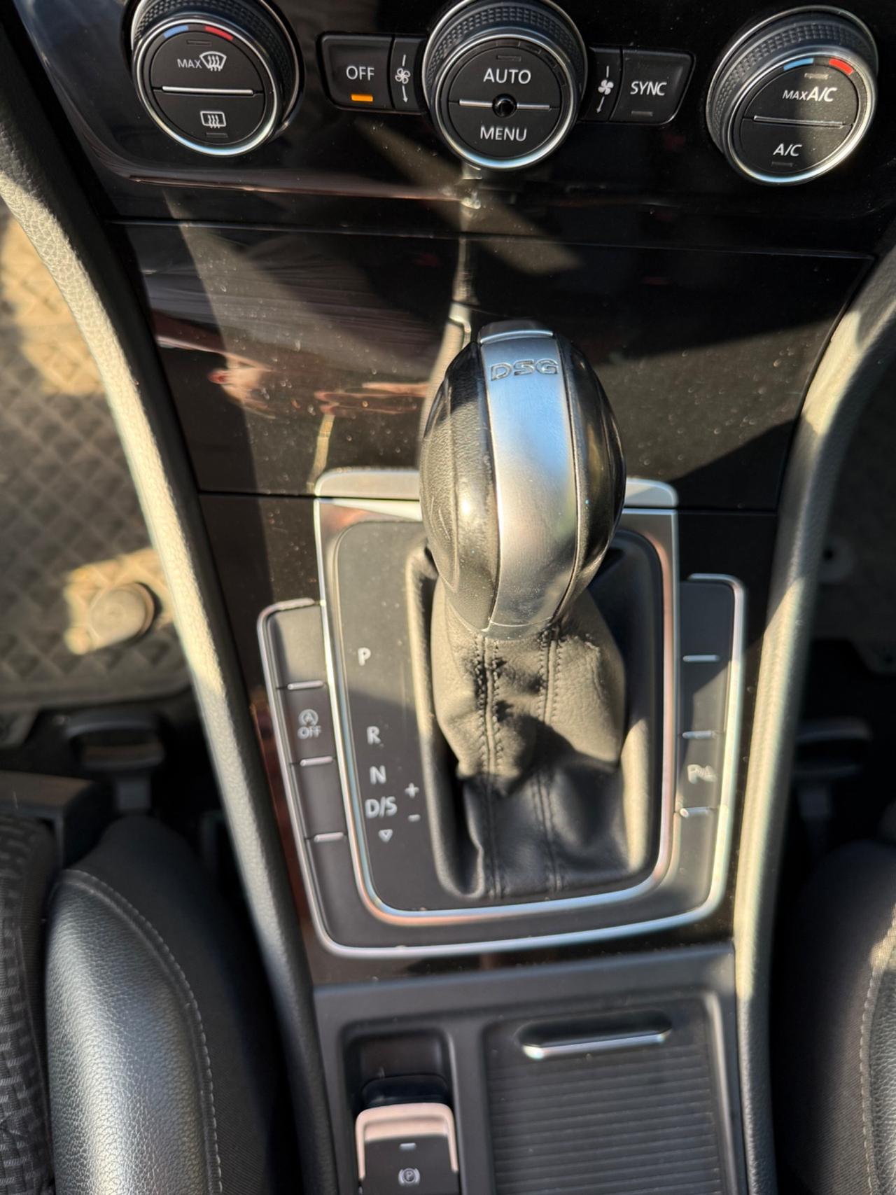 Volkswagen Golf 1.4 TSI DSG 5p. Highline BlueMotion Technology