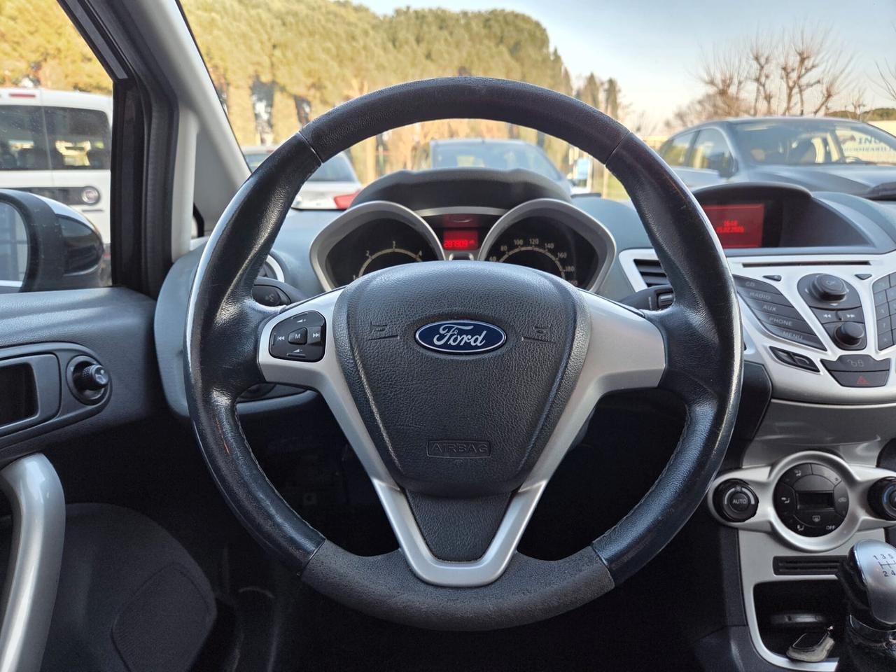 Ford Fiesta 1.4 TDCi 5p. Titanium