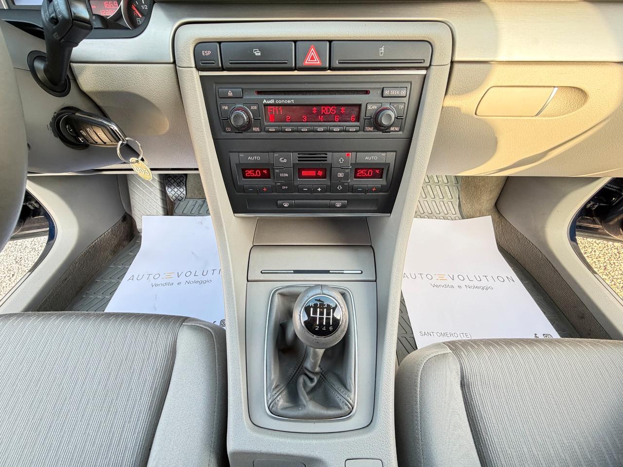 Audi A4 2.0 TDI Avant 140 cv 122.078 km