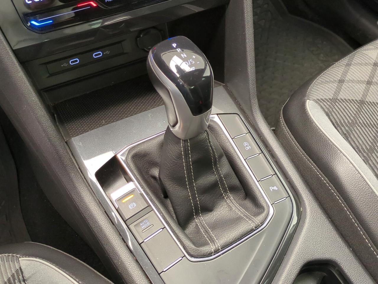 Volkswagen Tiguan 2.0 TDI 150 CV SCR DSG R-Line