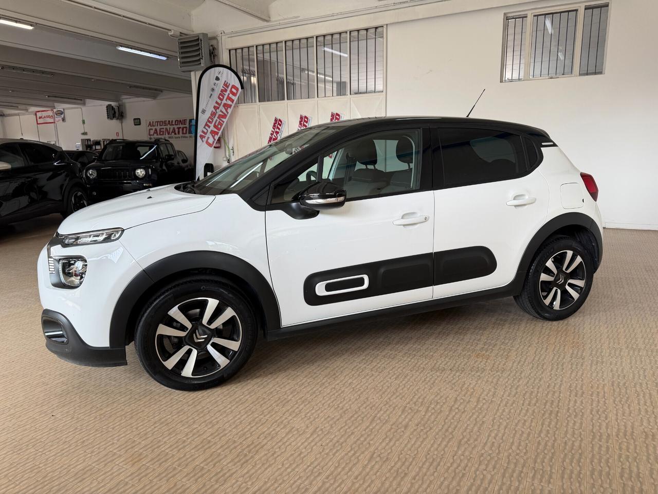 Citroen C3 1.2 83cv Shine Km43000 Neopatentati Bicolore