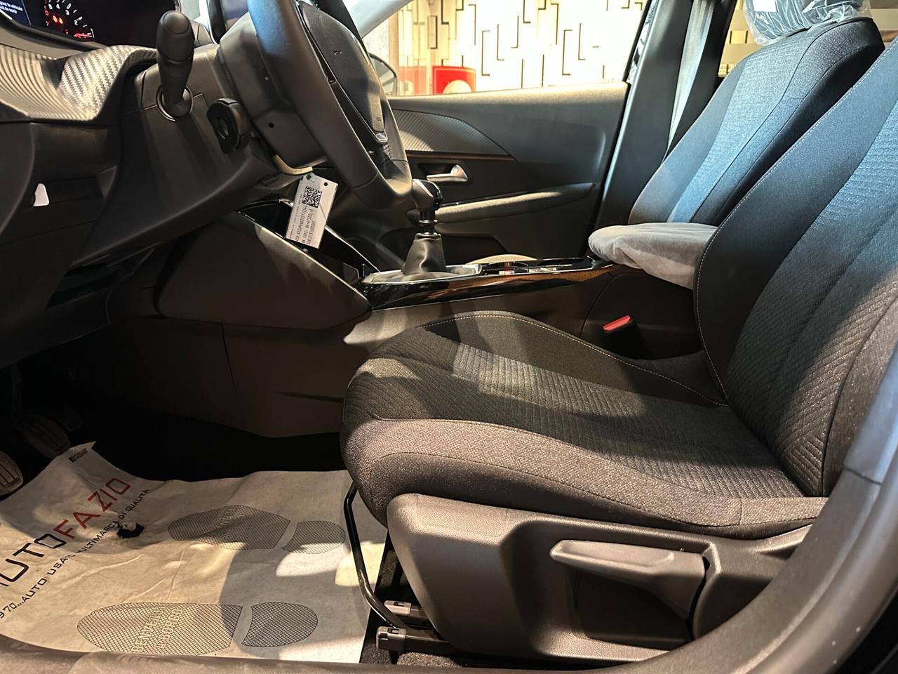 Peugeot 208 Hybrid 110 e-DCS6 Business