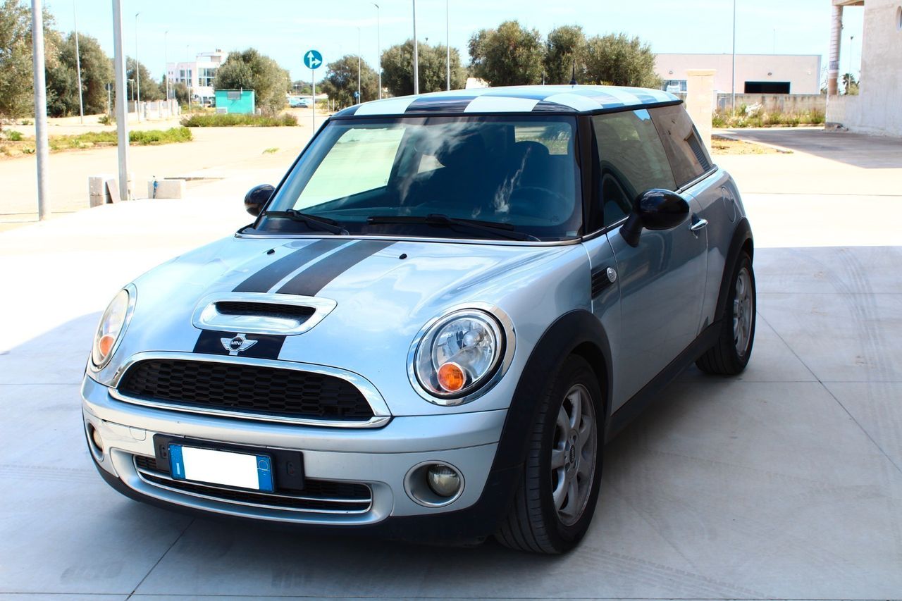 Mini COOPER - 2007