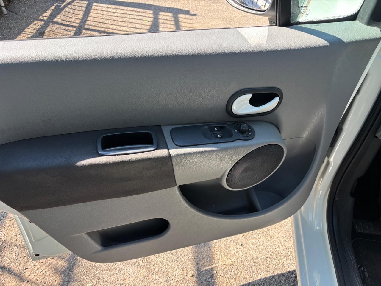 Renault Modus Grand 1.2 16V Live